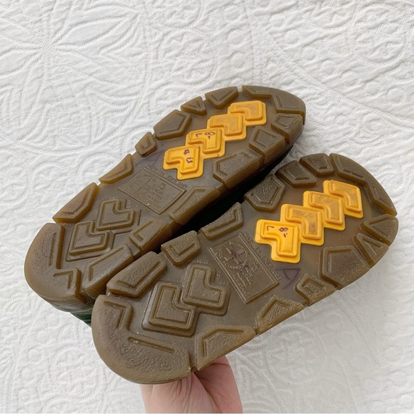 Vintage Dr. Martens Kids' Two Tone Leather Low Top Oxfords, Green / Black - Picture 7 of 8